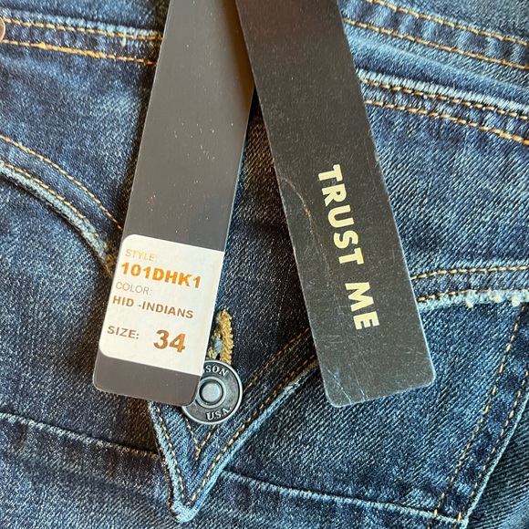 Brand new pair of Hudson jeans. Got them recently and haven’t touched them. - Picture 3 of 8